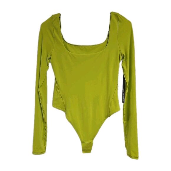Lululemon Wundermost Ultra-Soft Nulu Square-Neck Long-Sleeve Bodysuit LCHN Small - Picture 1 of 7